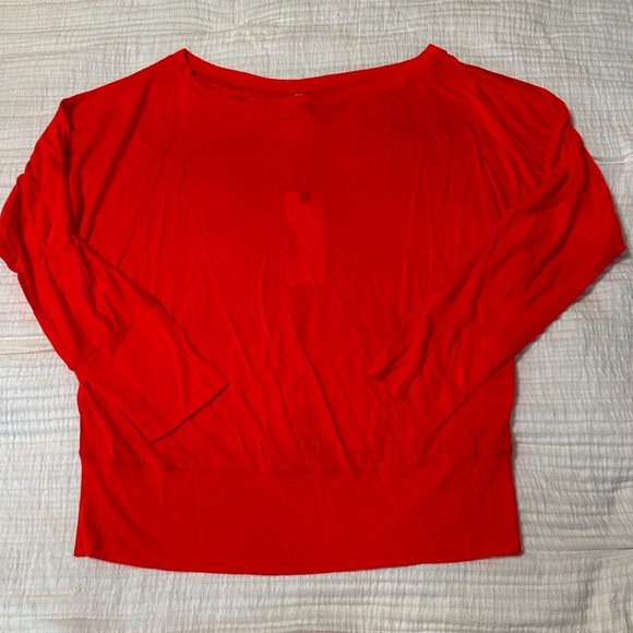 Lanston Dolman Top - NWT - Size M - Picture 4 of 9